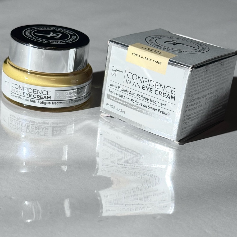 IT Cosmetics confidence in a cream